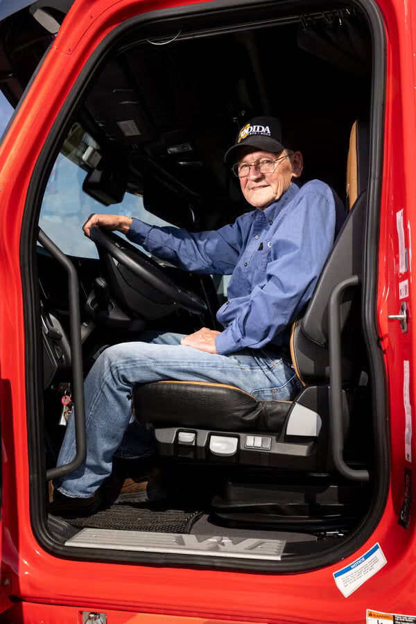 files/00dc-truckers-03-articleLarge.avif